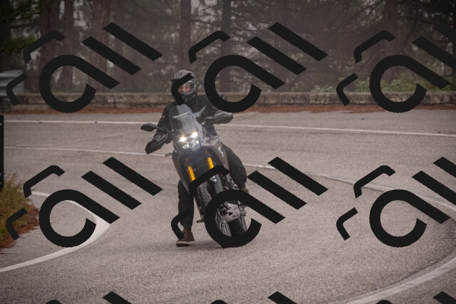 20251018113907-_5009966_am_