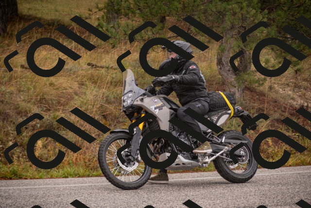 20251018113908-_5009968_am_