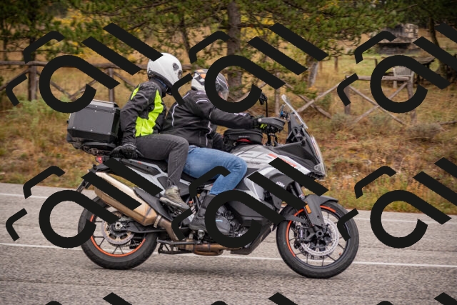 20251018113954-_5009975_am_