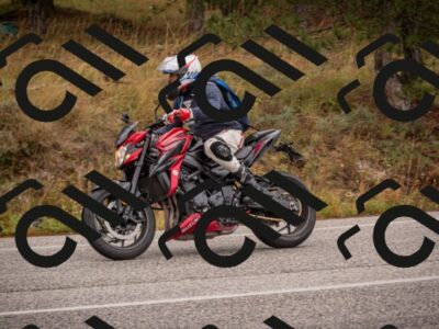 20251018114013-_5009982_am_