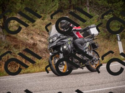 20251018114015-_5009985_am_