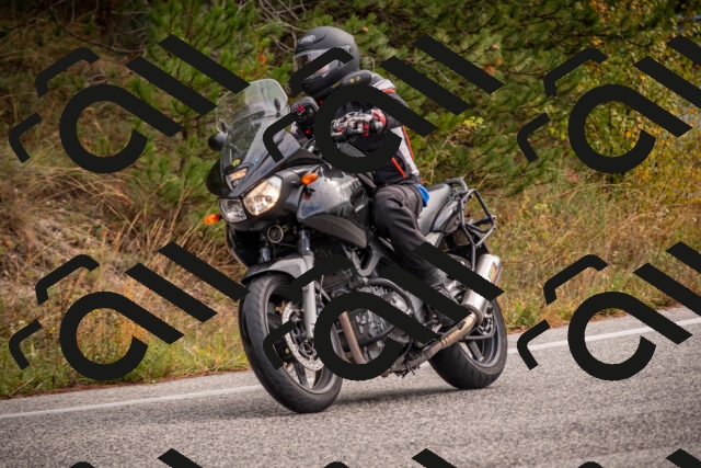 20251018115324-_5000003_am_