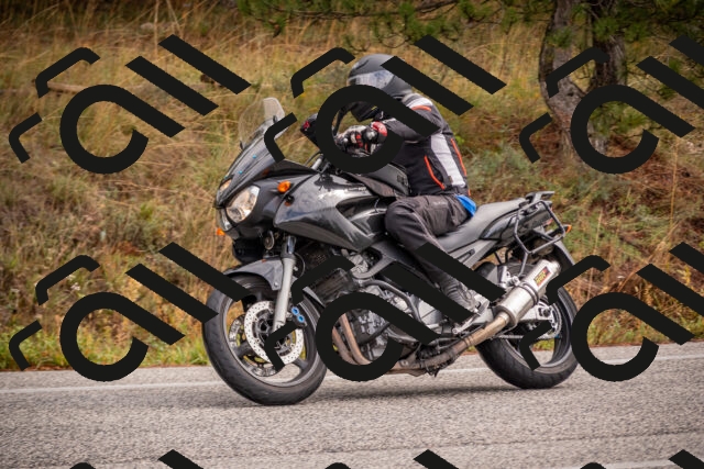 20251018115325-_5000004_am_