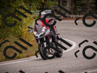 20251018115548-_5000010_am_