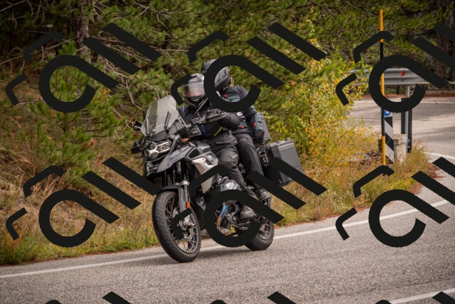 20251018122250-_5000046_am_