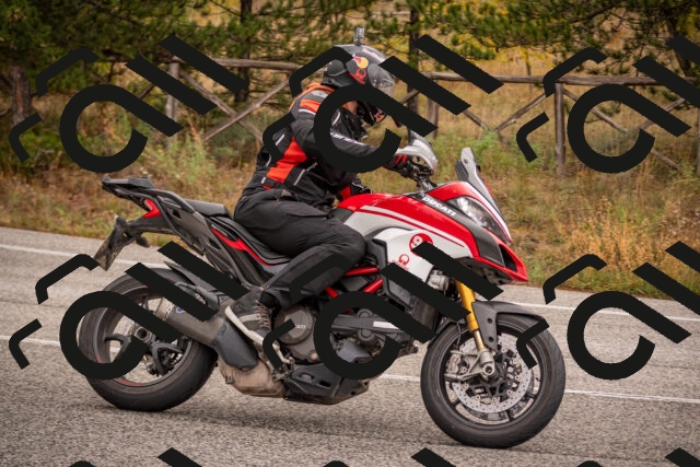 20251018122534-_5000057_am_