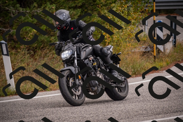 20251018124616-_5000079_am_