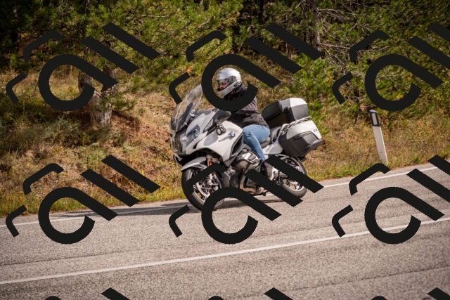 20251018130559-_5000088_am_