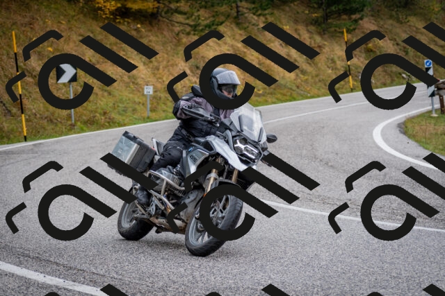 202510181214-DSC_8547_c2