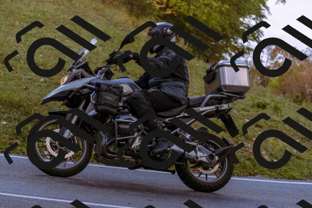 202510181120-_DSC1409_d1_