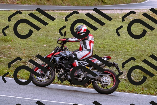 202510181138-_DSC1432_d1_