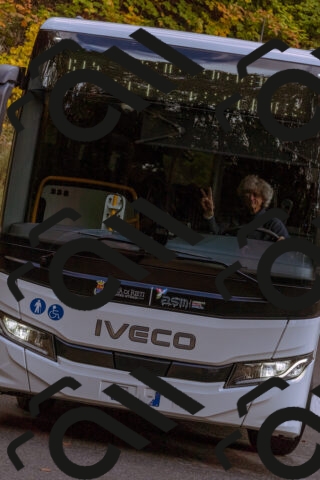 202510181302-_DSC1537_d1_