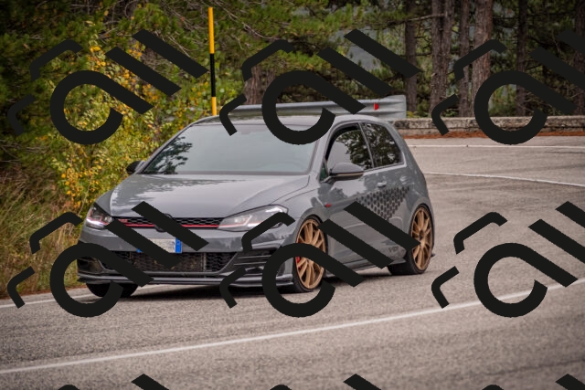 20251019102809-_5000103_am_