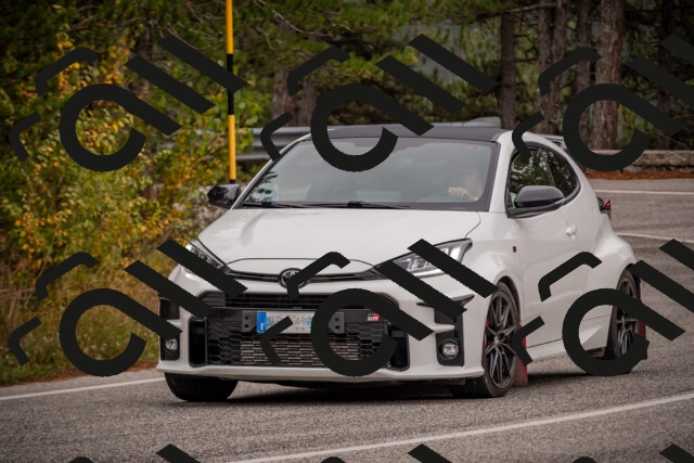 20251019103216-_5000110_am_