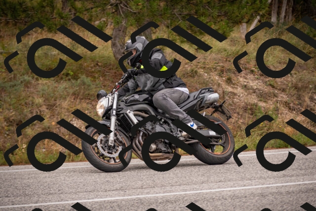 20251019103435-_5000127_am_