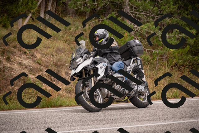 20251019103806-_5000141_am_