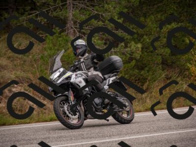 20251019105824-_5000209_am_