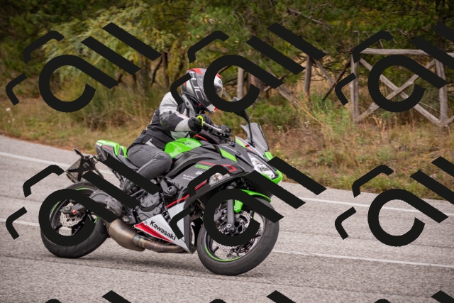 20251019110541-_5000241_am_