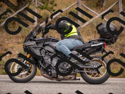 20251019113209-_5000323_am_