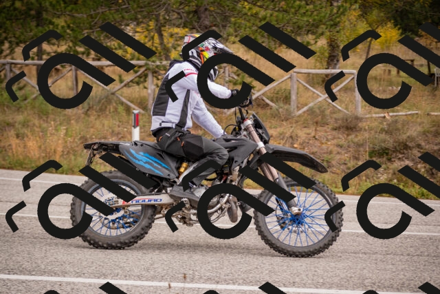 20251019113357-_5000330_am_