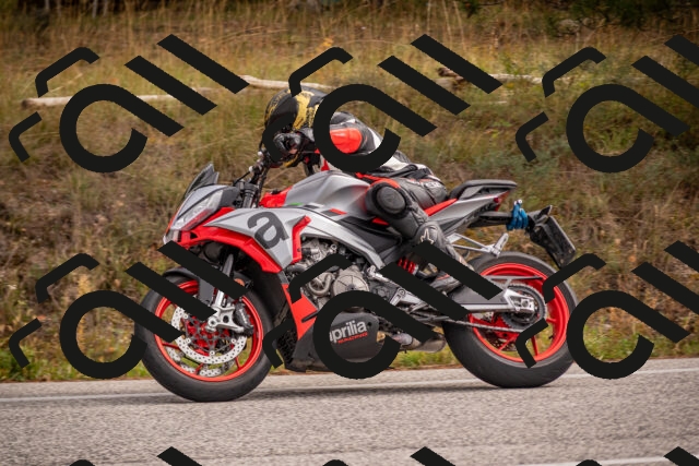 20251019113600-_5000335_am_