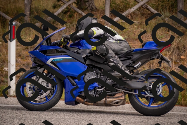 20251019113640-_5000339_am_