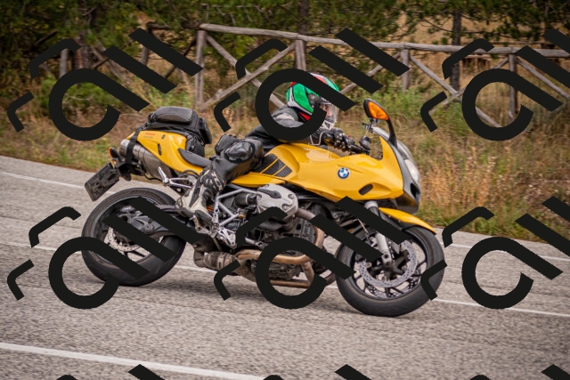 20251019114705-_5000360_am_