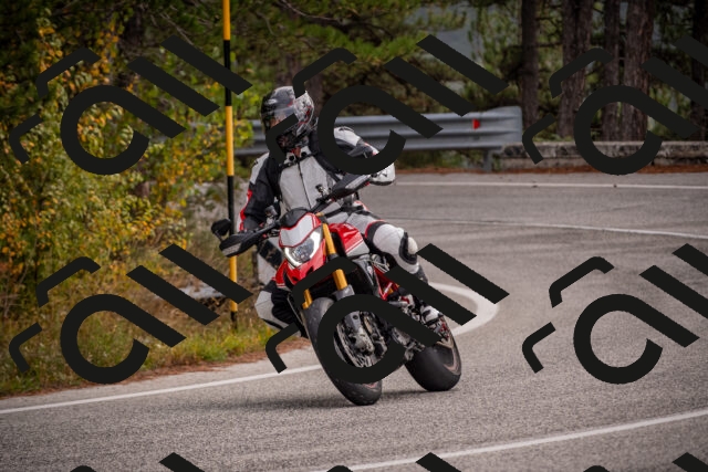 20251019114930-_5000378_am_