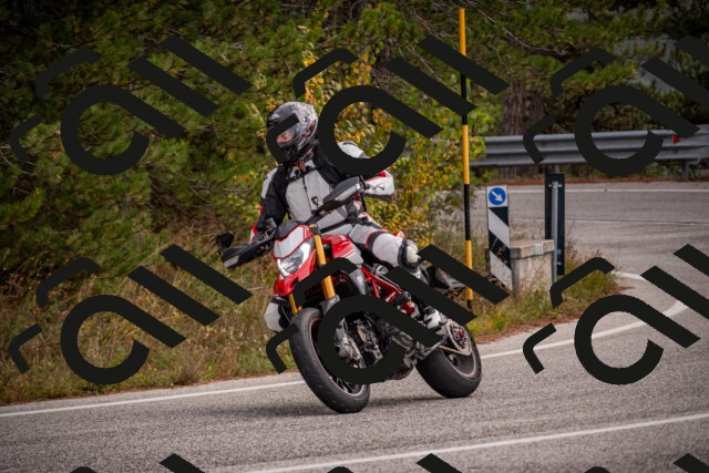 20251019114930-_5000379_am_