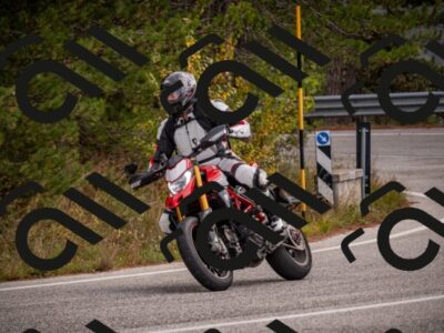 20251019114930-_5000379_am_