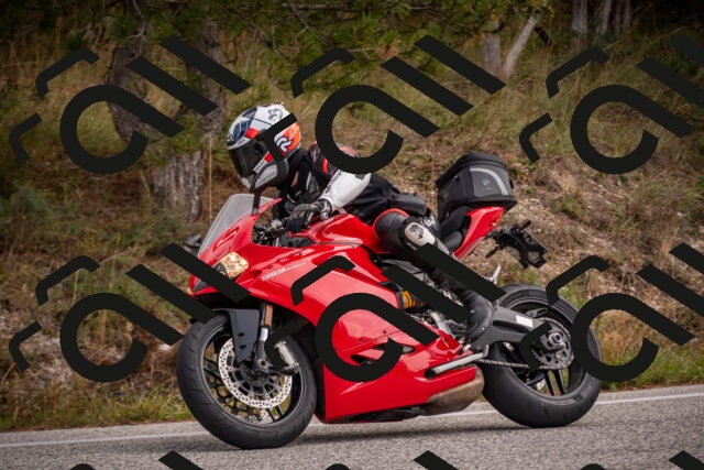 20251019115016-_5000383_am_