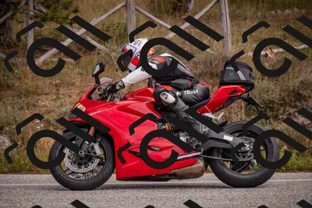 20251019115017-_5000384_am_