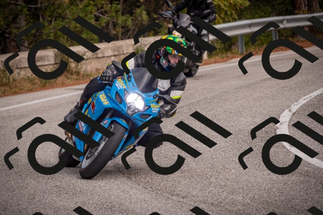 20251019115151-_5000389_am_