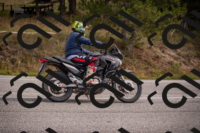 20251019120151-_5000424_am_