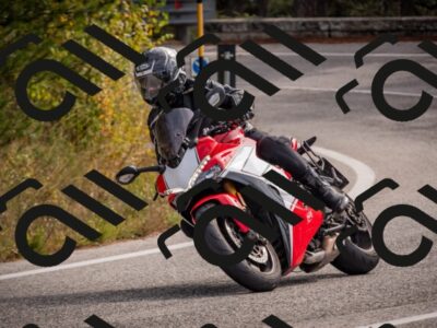 20251019120338-_5000425_am_