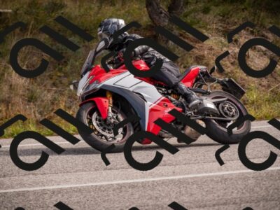 20251019120338-_5000426_am_