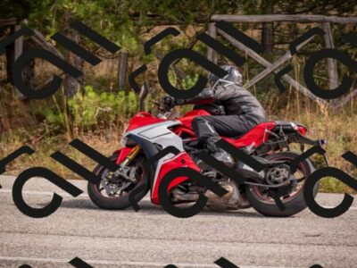 20251019120339-_5000428_am_