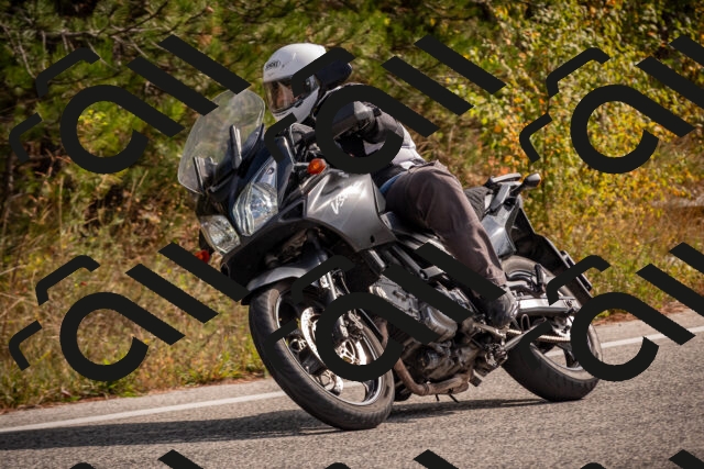 20251019120711-_5000441_am_