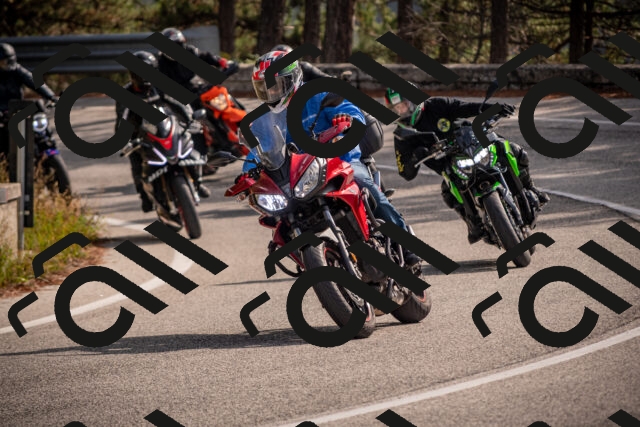 20251019120804-_5000451_am_