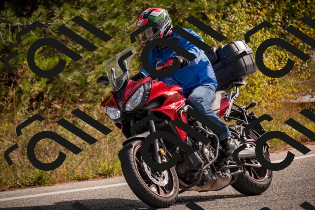 20251019120805-_5000453_am_