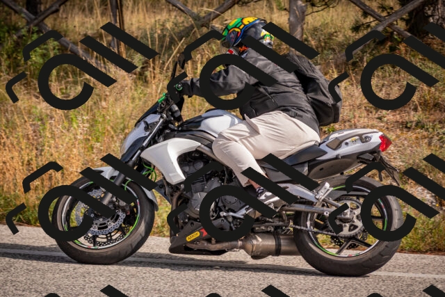 20251019120831-_5000474_am_