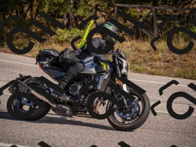 20251019122516-_5000544_am_