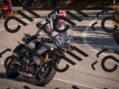 20251019123732-_5000611_am_