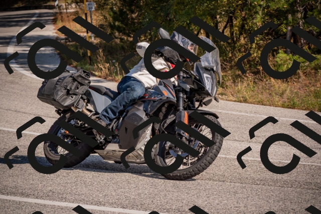 20251019124103-_5000653_am_