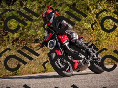 20251019124427-_5000692_am_