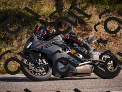 20251019124431-_5000702_am_