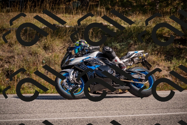 20251019124729-_5000722_am_