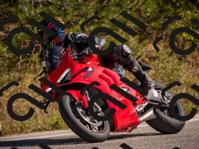 20251019124808-_5000738_am_