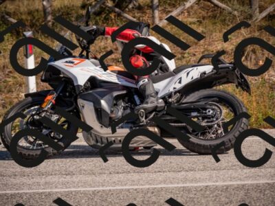 20251019125059-_5000779_am_