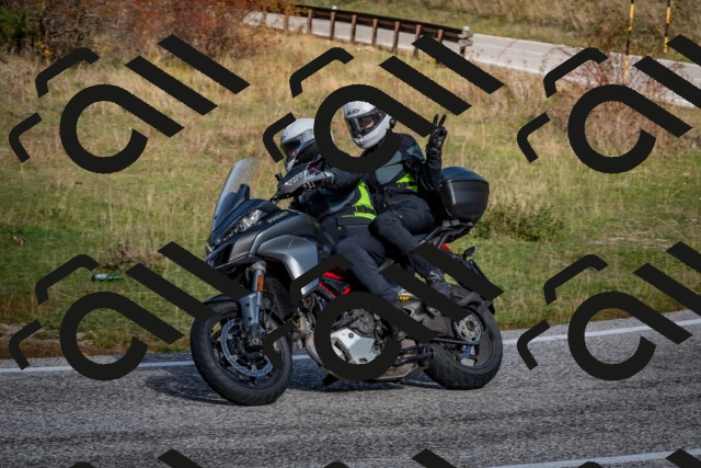 202510191111-DSC_8833_c2